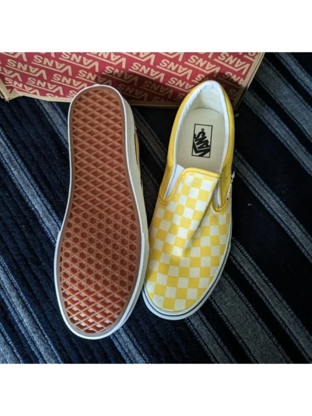 VANS Classic Slip On Men 11.5 Yellow White Checkered Canvas Skate 072026